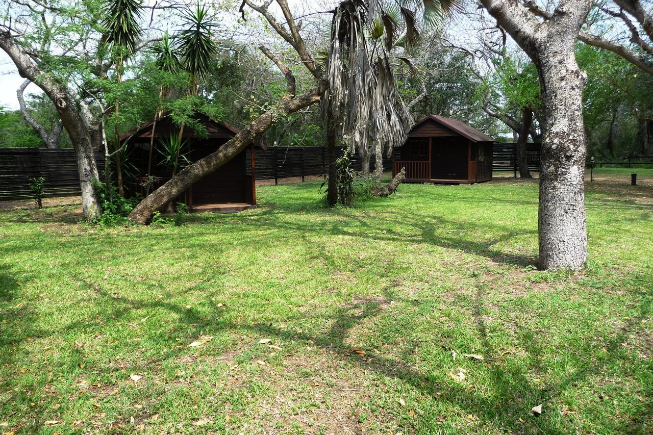 Isinkwe Bush Camp Vila Hluhluwe Exterior foto